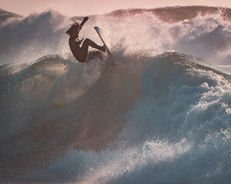 Surfer sud ouest france sunset